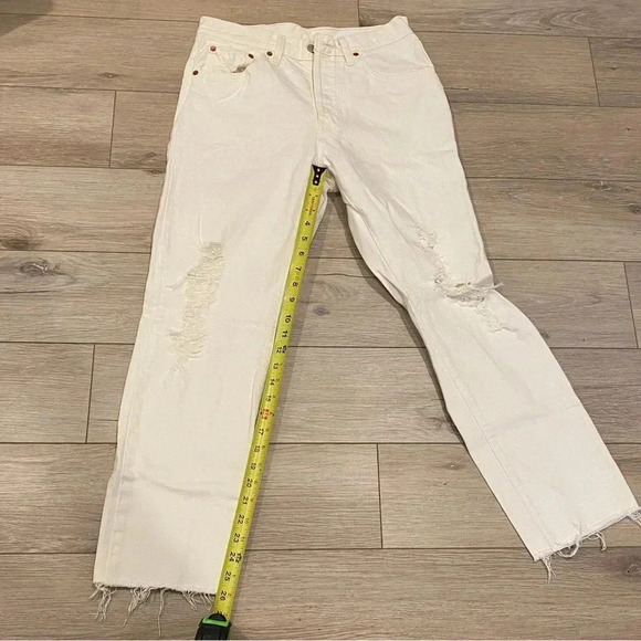 Levi’s Premium 501 Distressed Button Fly Jeans Off White‎ Raw Edge W28 L28 NWOT - Picture 8 of 13